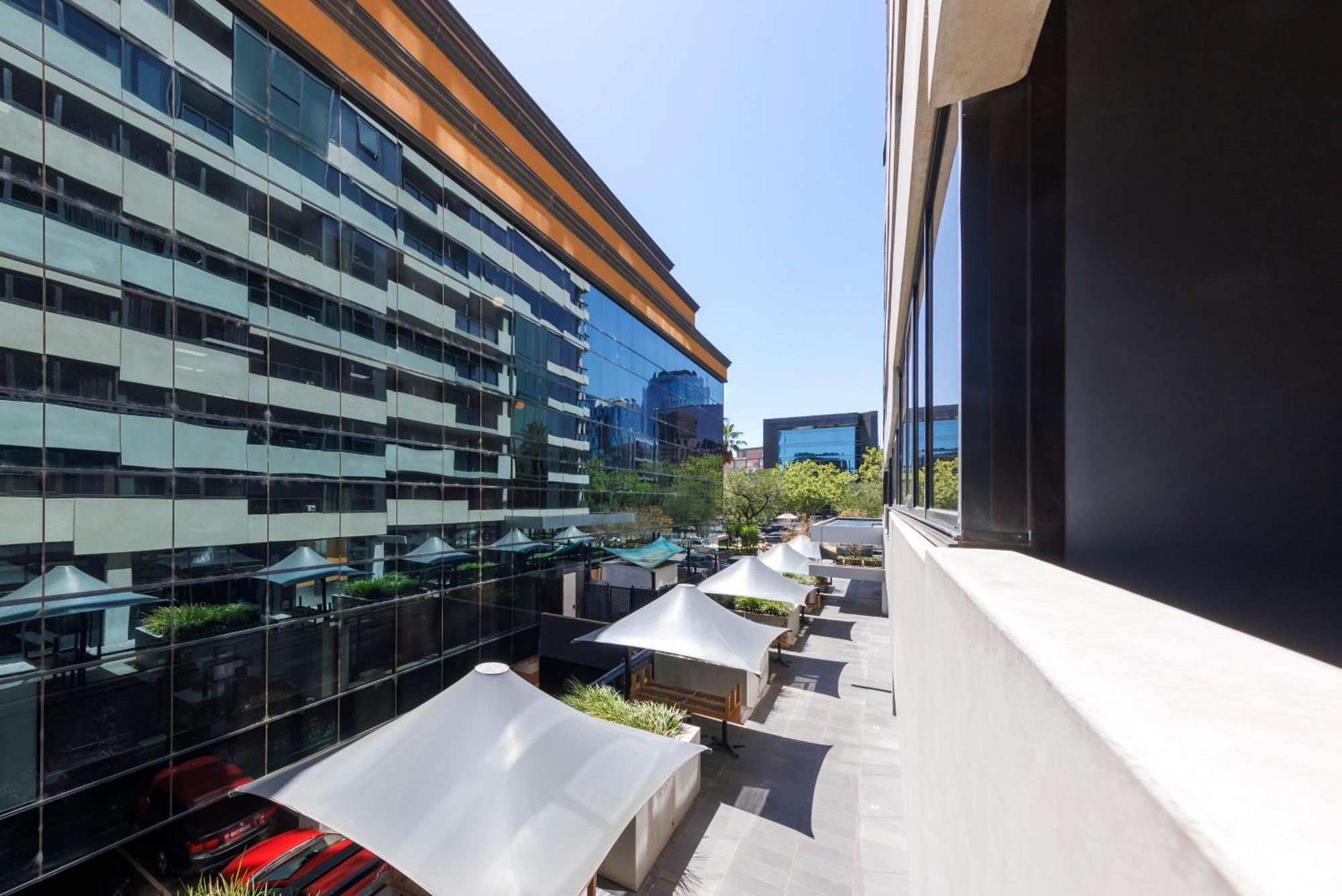 Oaks Melbourne St Kilda Road Hotel ภายนอก รูปภาพ