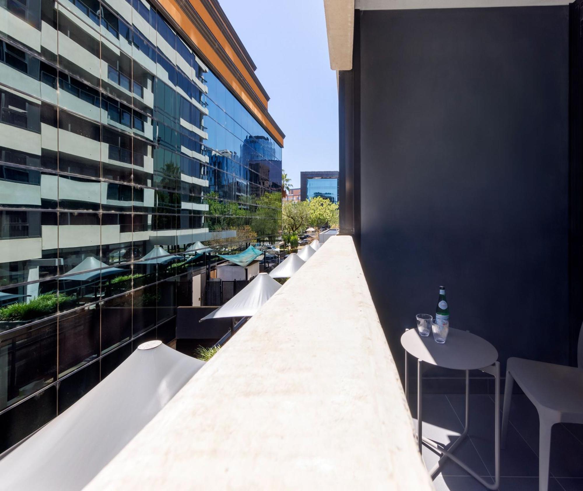 Oaks Melbourne St Kilda Road Hotel ภายนอก รูปภาพ