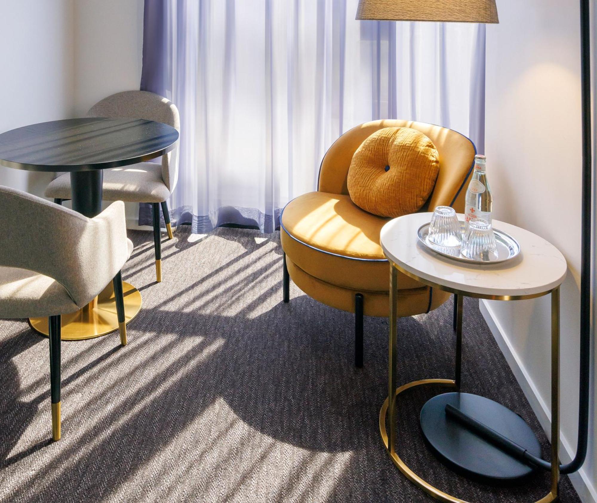 Oaks Melbourne St Kilda Road Hotel ภายนอก รูปภาพ